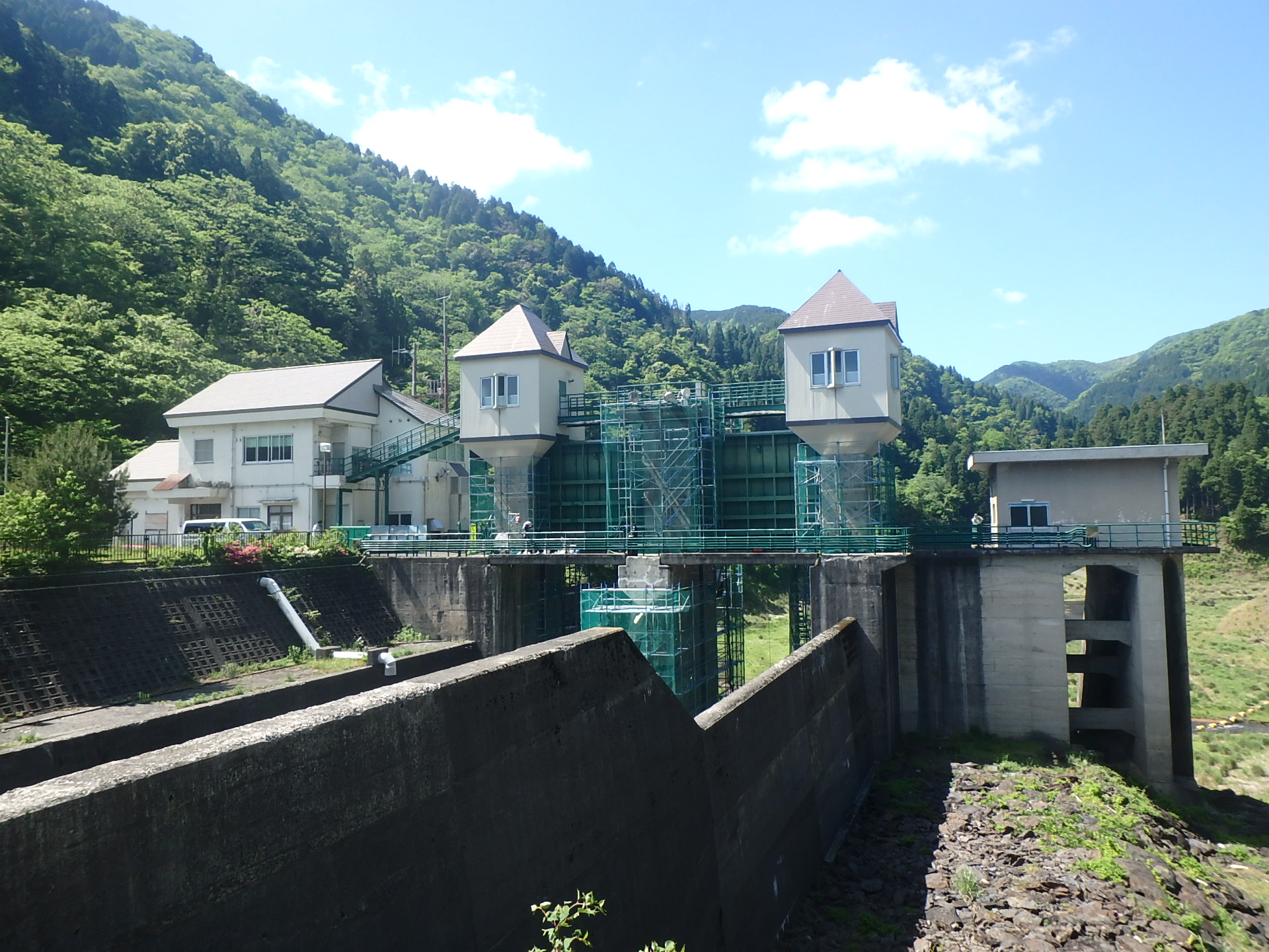 インフラ構造物の現場風景
